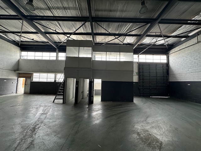 To Let commercial Property for Rent in Retreat Industrial Western Cape